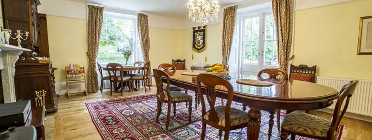 home slide2017dinning room full 768x289